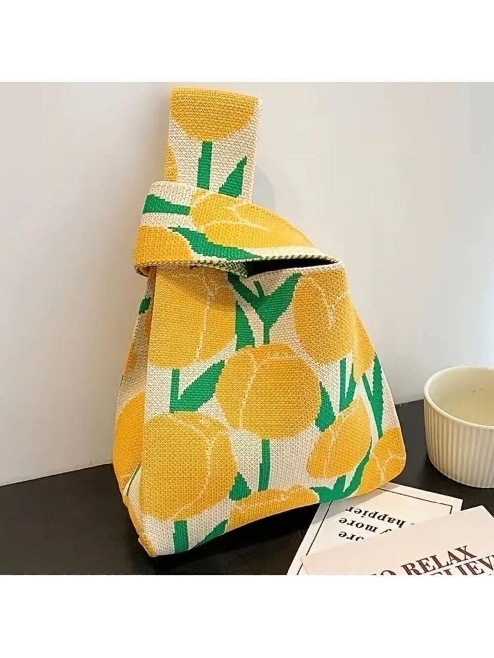 Heavy Woven Knit Tulips Pattern Tote Purse Bag Japanese Knot  Closure Style